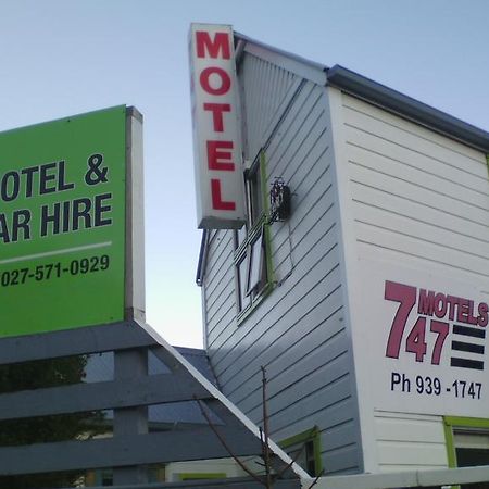 Wellington 747 Motel Экстерьер фото