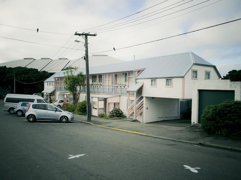 Wellington 747 Motel Экстерьер фото