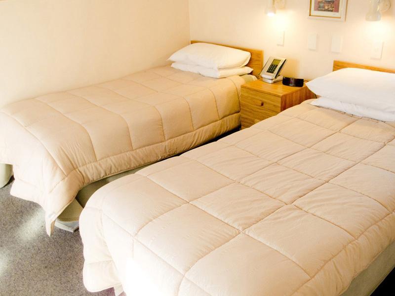 Wellington 747 Motel Экстерьер фото